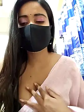 Snapshot of SimaRoy- chatting on 03-23-25, 04:27 SimaRoy- online show from 03-23-25, 04:27