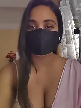 Snapshot of SimaRoy- chatting on 10-15-25, 01:17 SimaRoy- online show from 10-15-25, 01:17