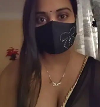 Snapshot of SimaRoy- chatting on 10-28-25, 01:09 SimaRoy- online show from 10-28-25, 01:09