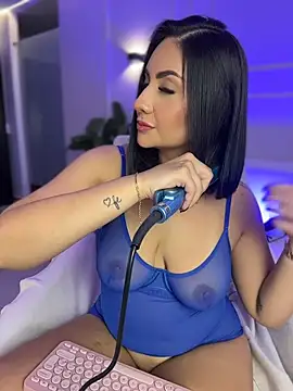 Snapshot of GabriellaFerrer chatting on 06-06-26, 01:00 GabriellaFerrer online show from 06-06-26, 01:00