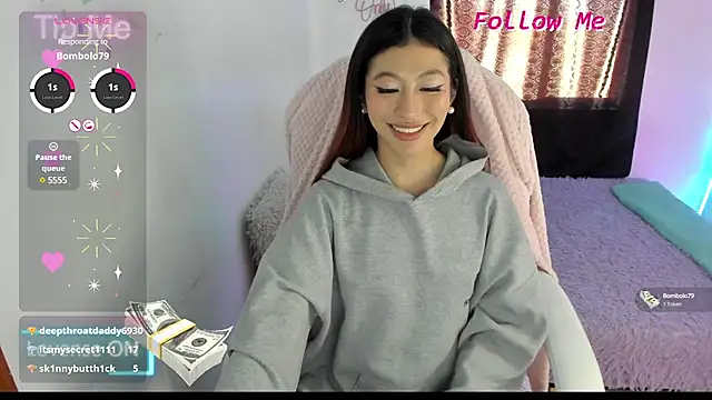 Snapshot of Sofia_thomson1_t chatting on 02-06-25, 02:04 Sofia thomson1 t online show from 02-06-25, 02:04