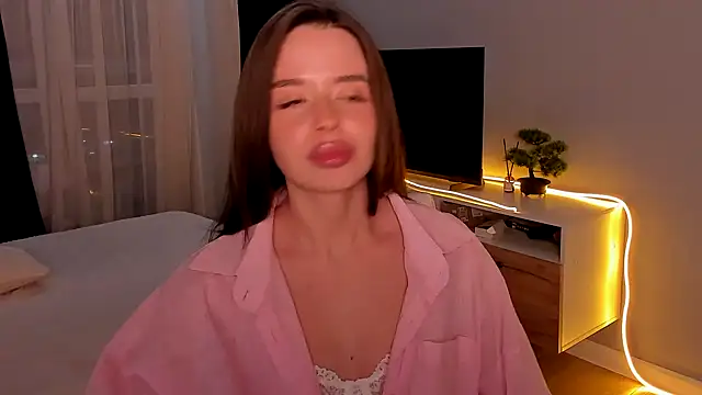 AmeliaBrian online show from 12-22-24, 07:52