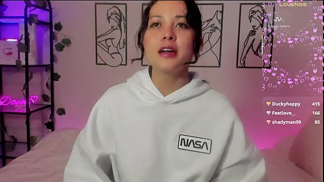 Megan Rodrigo online show from 02-17-25, 10:25