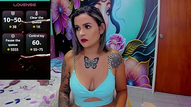 Snapshot of mia_bigtits17 chatting on 03-09-25, 02:21 mia bigtits17 online show from 03-09-25, 02:21