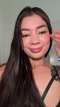 Roxanne 08 online show from 03-24-26, 07:41