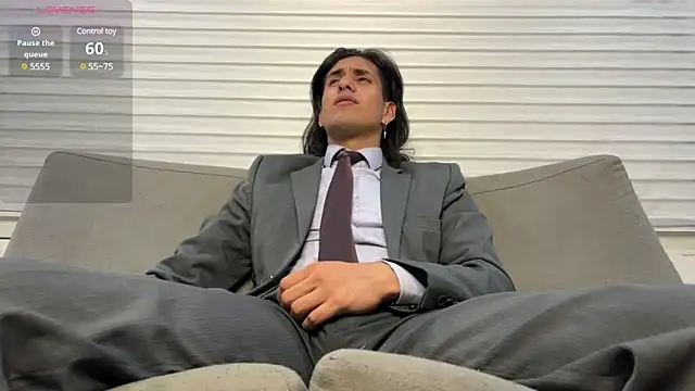 Tom blunt96 online show from 02-03-25, 03:31