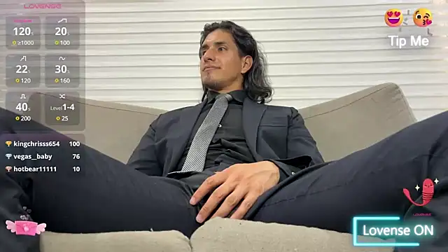 Tom blunt96 online show from 02-14-25, 08:37