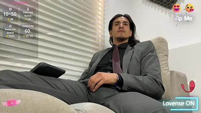 Tom blunt96 online show from 02-21-25, 04:59