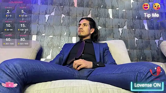 Tom blunt96 online show from 02-28-25, 05:26