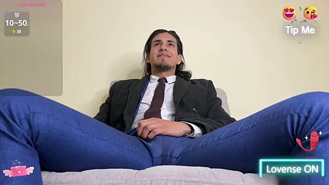 Tom blunt96 online show from 03-08-25, 11:58