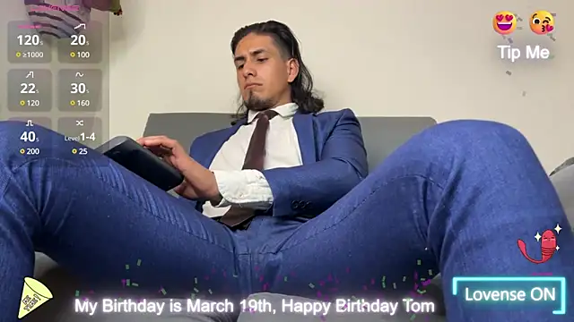 Tom blunt96 online show from 03-22-25, 06:36