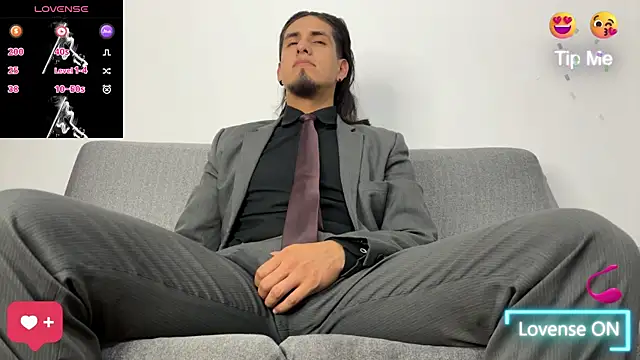 Tom blunt96 online show from 09-11-25, 07:08