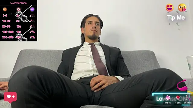 Tom blunt96 online show from 10-15-25, 06:13