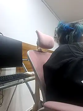 lucky-leah online show from 06-02-26, 03:41