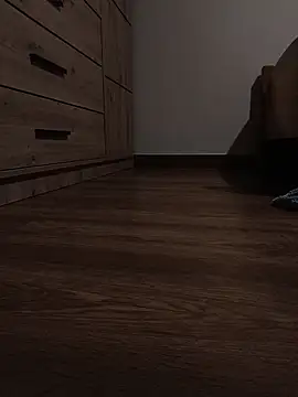 Snapshot of niesmialy39oon chatting on 02-12-26, 08:37 niesmialy39oon online show from 02-12-26, 08:37