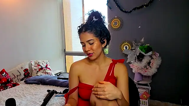 Snapshot of arteverena chatting on 12-13-25, 09:42 arteverena online show from 12-13-25, 09:42