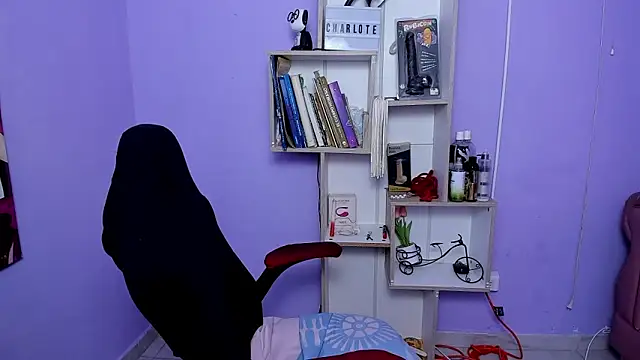 bbw charlote online show from 10-16-25, 12:39