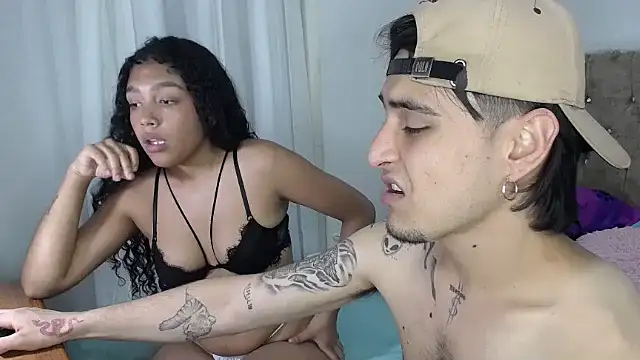 Snapshot of Amanda_Jampiher chatting on 12-19-24, 03:51 Amanda Jampiher online show from 12-19-24, 03:51