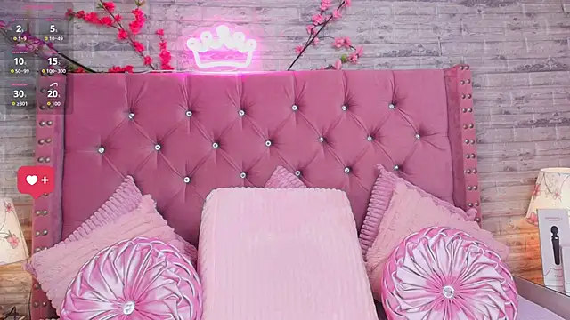 AuroraSim online show from 10-18-25, 01:34