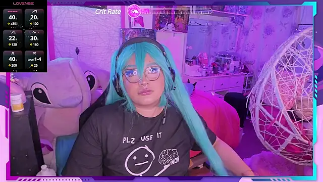 Snapshot of MegariaB chatting on 03-20-25, 04:51 MegariaB online show from 03-20-25, 04:51