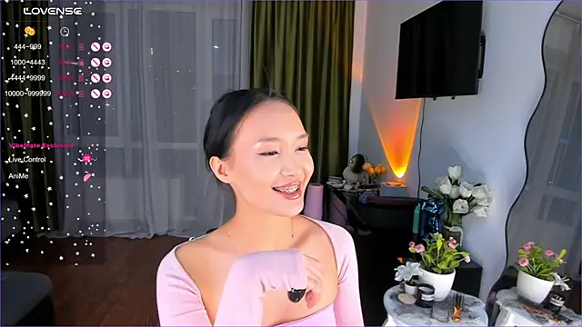 Snapshot of Sweet_yasu chatting on 02-05-25, 12:49 Sweet yasu online show from 02-05-25, 12:49