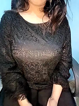 Snapshot of Dayna-36 chatting on 01-01-25, 02:51 Dayna-36 online show from 01-01-25, 02:51