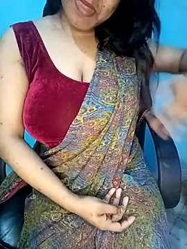 Snapshot of Dayna-36 chatting on 02-23-25, 08:44 Dayna-36 online show from 02-23-25, 08:44