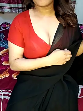 Snapshot of Dayna-36 chatting on 10-09-25, 03:21 Dayna-36 online show from 10-09-25, 03:21