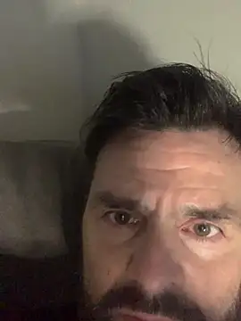 Snapshot of TB1977DK chatting on 02-09-26, 08:46 TB1977DK online show from 02-09-26, 08:46