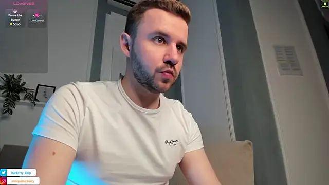 EnriqueBarberry online show from 03-16-25, 06:20