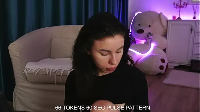 ivyleague  online show from 01-04-25, 08:28