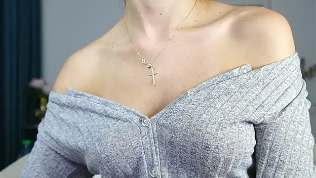 ivyleague  online show from 10-09-25, 03:59