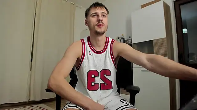 Snapshot of Jimmymorello chatting on 11-03-25, 06:31 Jimmymorello online show from 11-03-25, 06:31