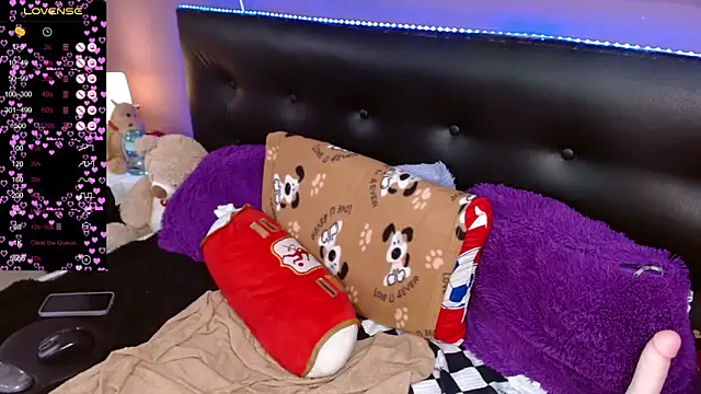 Nadia 84 online show from 02-18-25, 03:32