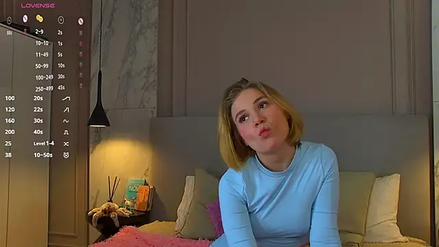 EllenaGreen online show from 02-08-25, 08:53