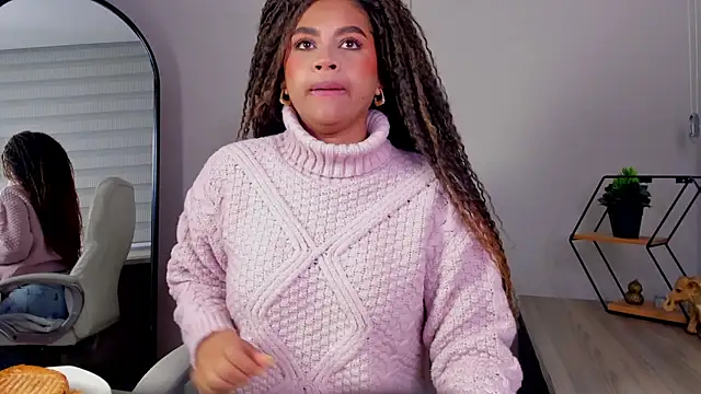 nayah   online show from 11-13-25, 12:48