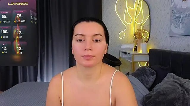 YourSweetDream  online show from 03-02-25, 08:38