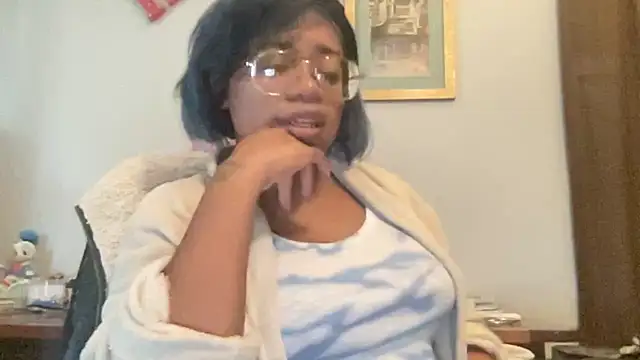 MommyConfident online show from 10-23-25, 02:38