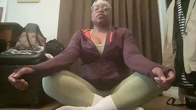 MommyConfident online show from 04-20-26, 05:05