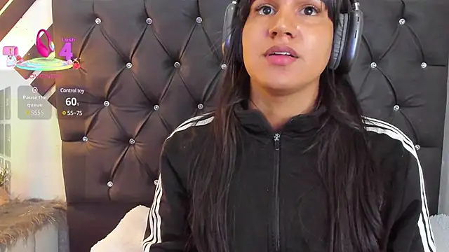 Kagome01 online show from 03-14-25, 12:40