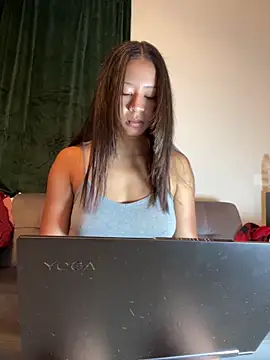 VanessaBling online show from 02-12-25, 01:09