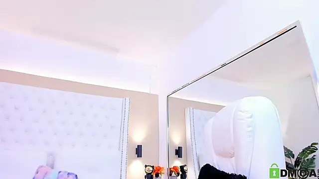 celeste wayne online show from 11-14-25, 11:35