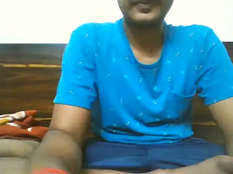 Dusky Aarav online show from 10-17-25, 03:25
