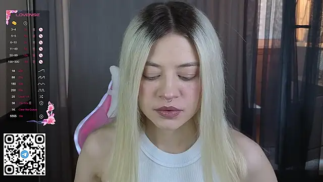 Snapshot of mybunnywendy chatting on 02-23-26, 02:14 mybunnywendy online show from 02-23-26, 02:14