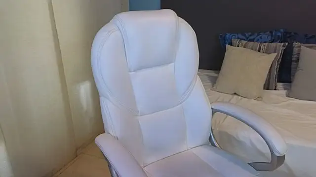 Snapshot of maiaa_ruiz chatting on 01-25-25, 04:13 maiaa ruiz online show from 01-25-25, 04:13