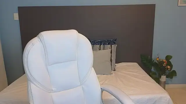 Snapshot of maiaa_ruiz chatting on 02-25-25, 01:39 maiaa ruiz online show from 02-25-25, 01:39