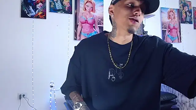 Snapshot of Liam_lee chatting on 09-09-25, 02:38 Liam lee online show from 09-09-25, 02:38