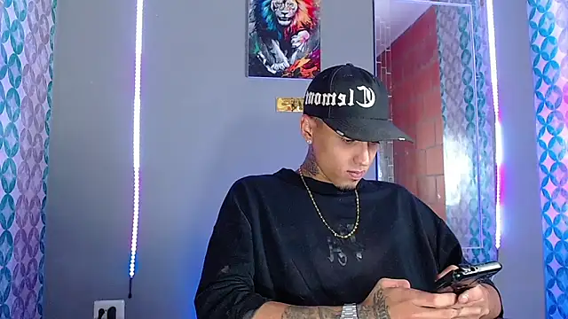 Liam lee online show from 04-07-26, 10:53