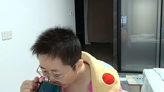 Snapshot of sonyx chatting on 11-12-25, 03:12 sonyx online show from 11-12-25, 03:12