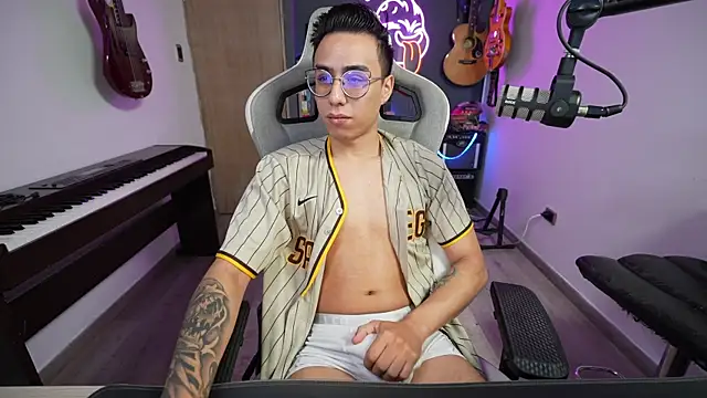 granxarma960 online show from 03-01-25, 04:47